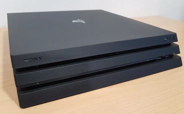 PLAYSTATION 4 • PRO # PS4 • PRO # ПС4 ПРО - Втора употреба - Image 2