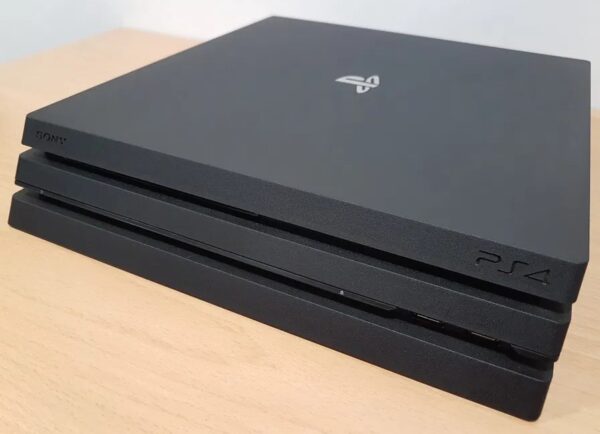 PLAYSTATION 4 • PRO # PS4 • PRO # ПС4 ПРО - Втора употреба - Image 3