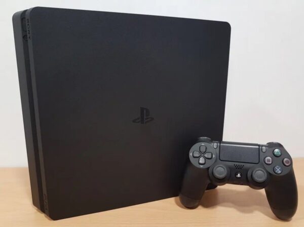 PLAYSTATION 4 • SLIM # PS4 • SLIM # ПС4 СЛИМ - Втора употреба