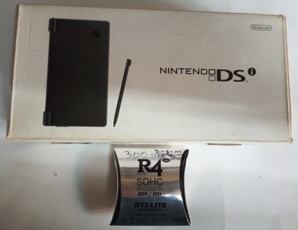 Нова игрова конзола Nintendo DSi с 300 игри качени - Image 2