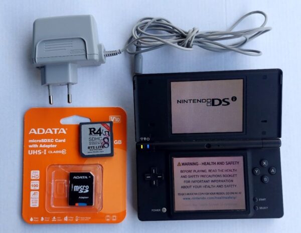 Nintendo DSi + R4 карта с 300 игри качени # Втора Употреба