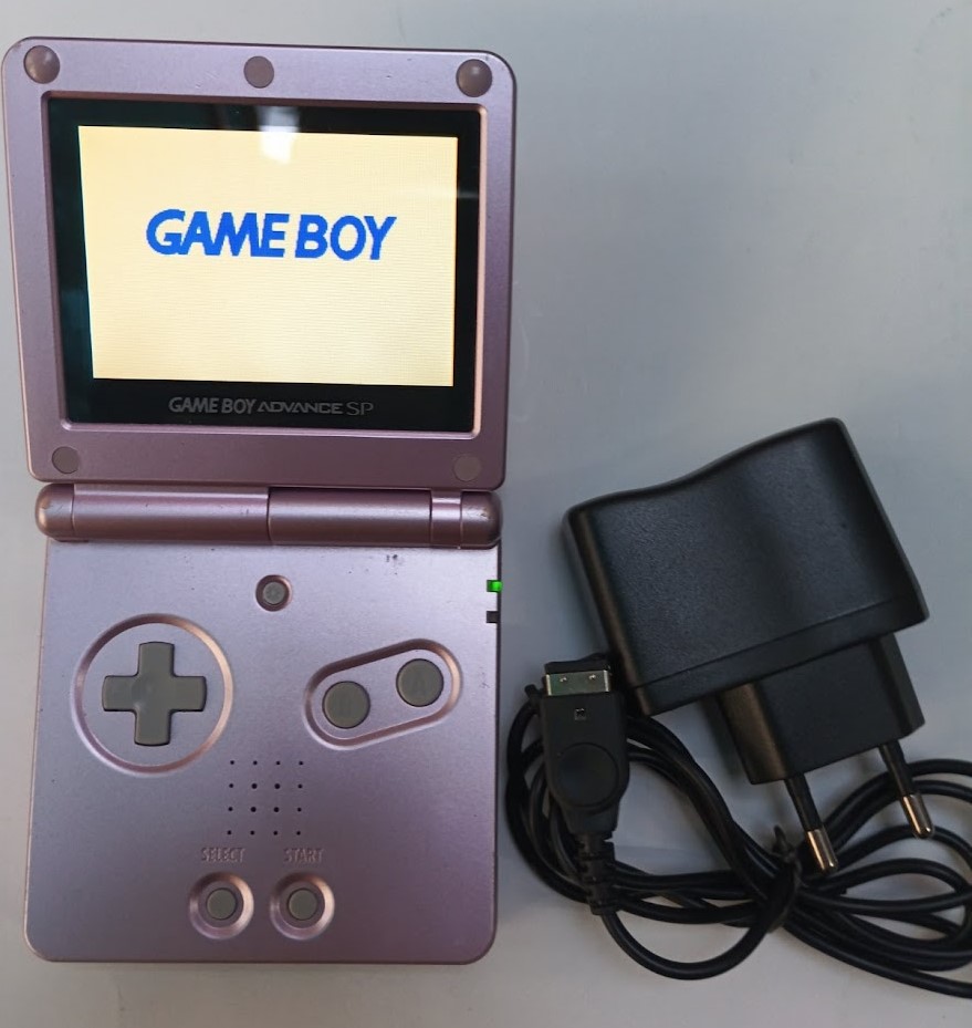 Nintendo: GameBoy Advance & SP # AGS-101